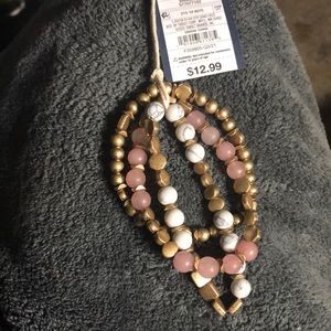 Universal thread stretchy bracelet